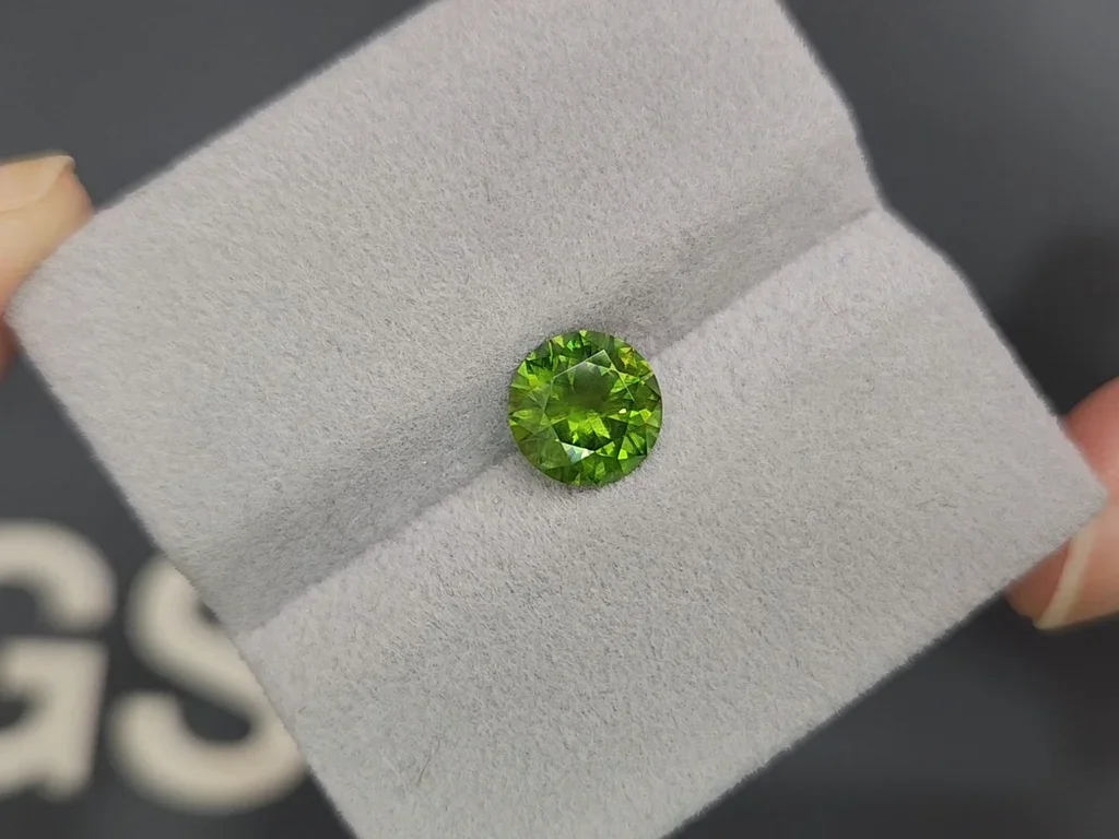 Demantoid with horse tail like inclusion1.96 ct, Ural Mountains  Image №4