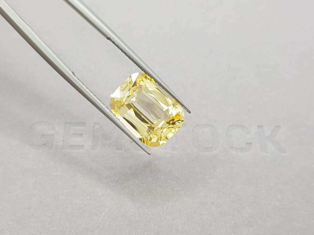 Yellow unheated cushion cut sapphire 5.57 ct, Sri Lanka Image №2