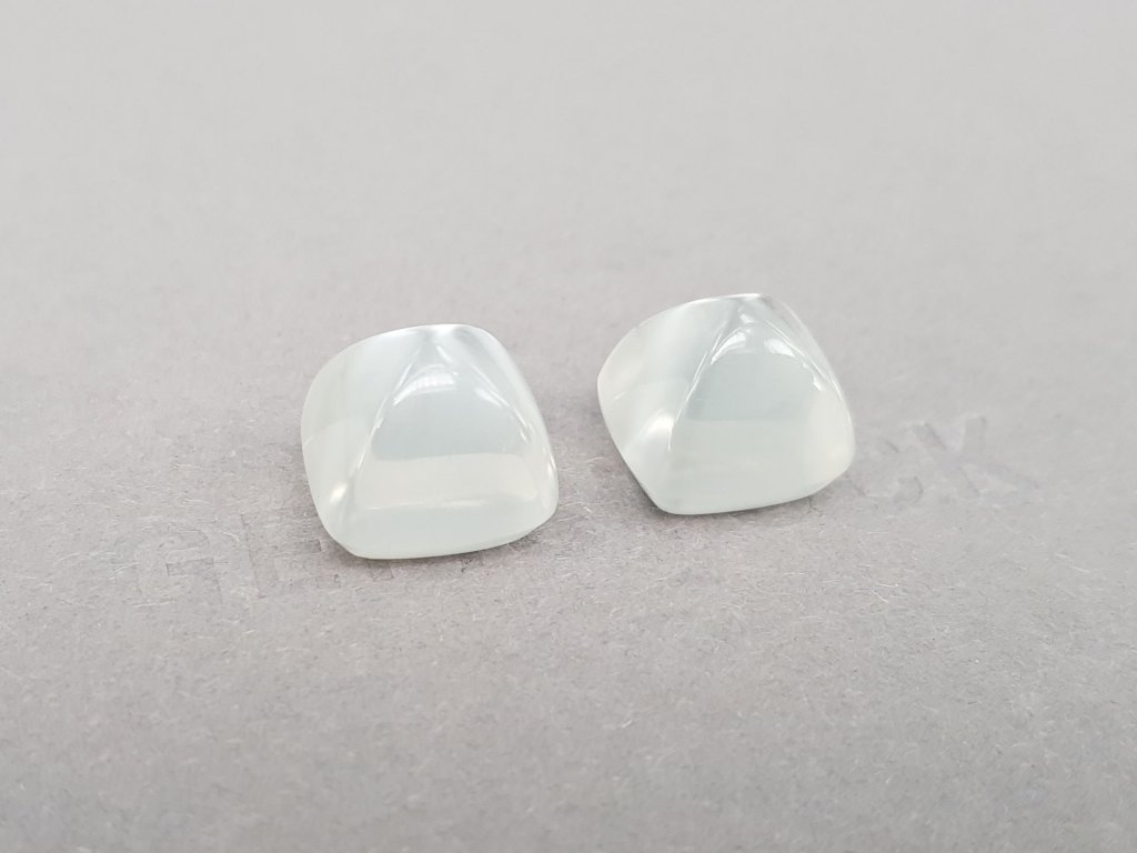 Pair of moonstones from Burma in sugarloaf cut 24.93 ct Image №3
