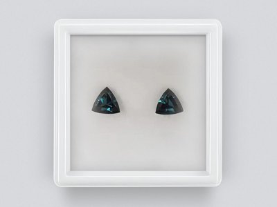 Pair of trillion cut indigolites 1.02 carats photo