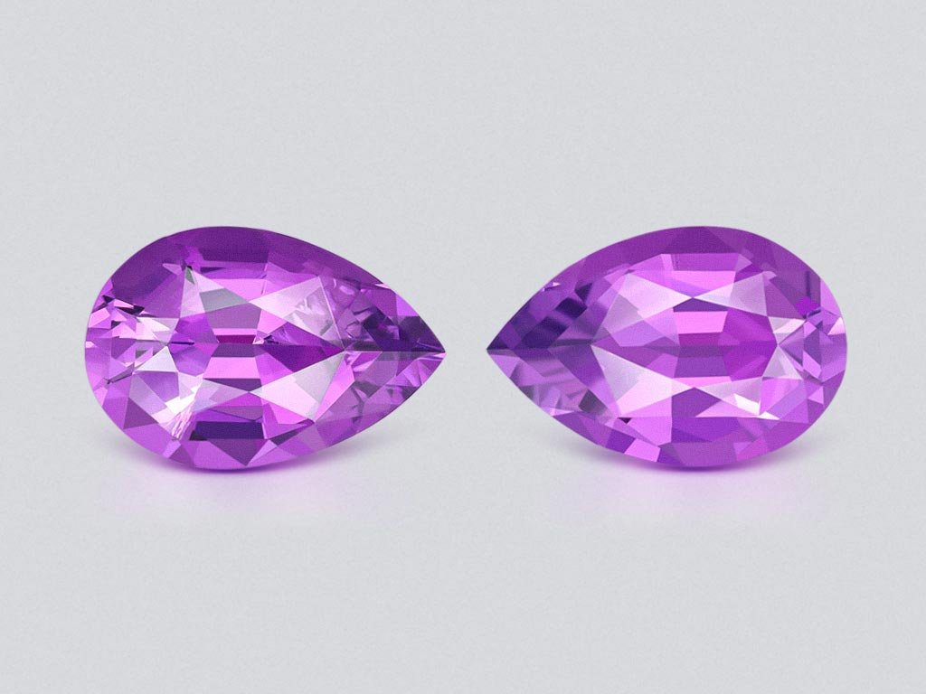 Pair of pear-cut amethysts 5.64 carats, Brazil  Image №1