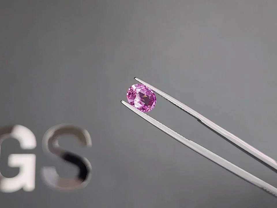 Pink spinel in oval cut 1.58 carats, Tanzania Image №3
