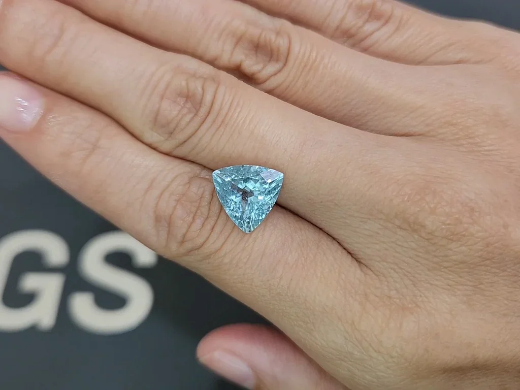 Aquamarine trillion cut 3.94 carats, Brazil Image №2