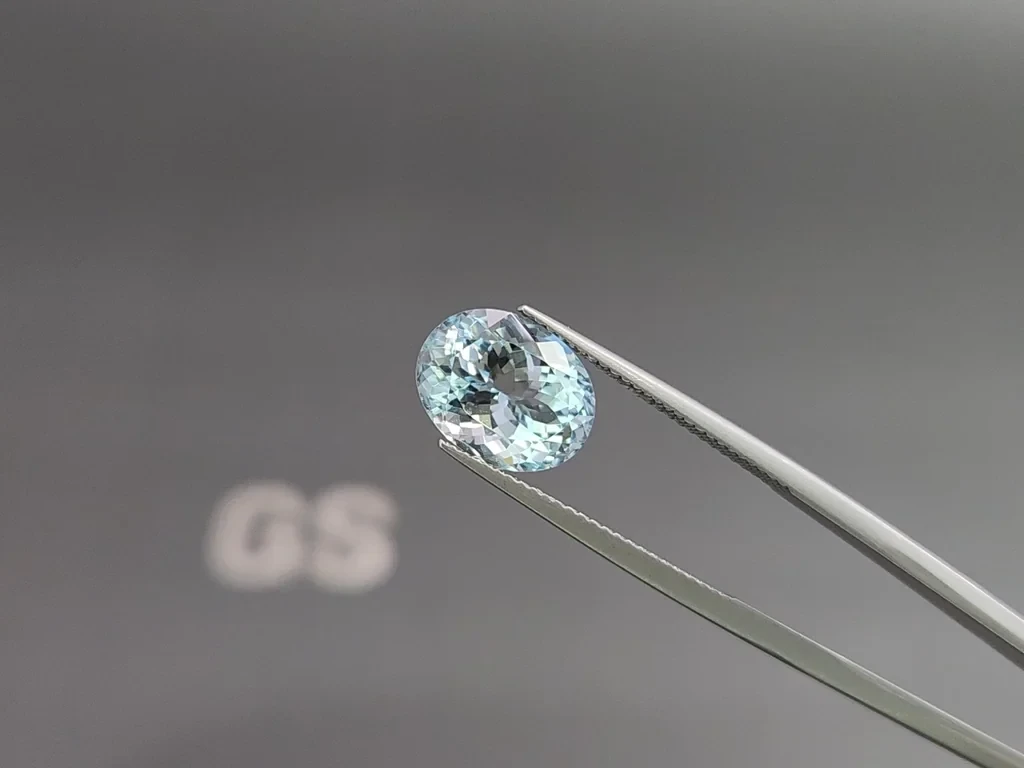 Aquamarine oval cut 4.11 carats, Madagascar  Image №3