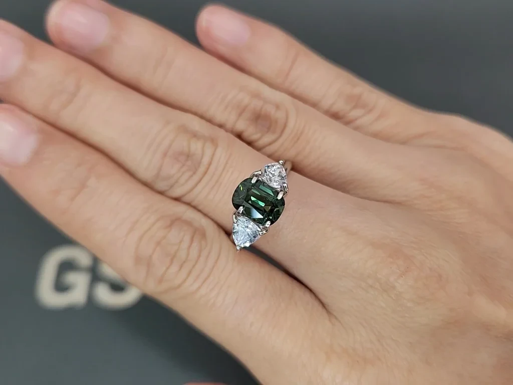 Sapphire Teal cushion cut 1.99 carats, Madagascar Image №5