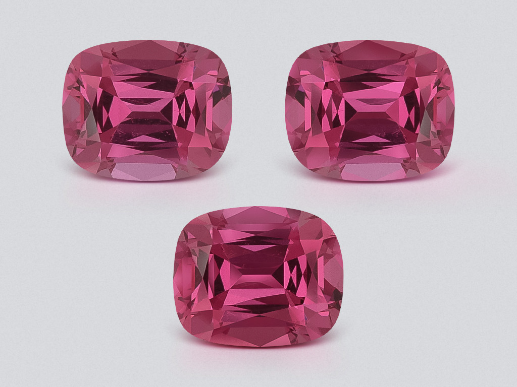 Set of garnets rhodolite cushion cut 2.66 carats,  Madagascar Image №1