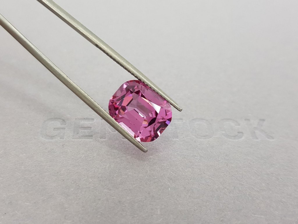 Cushion cut Burmese spinel Mansin 6.48 ct Image №2