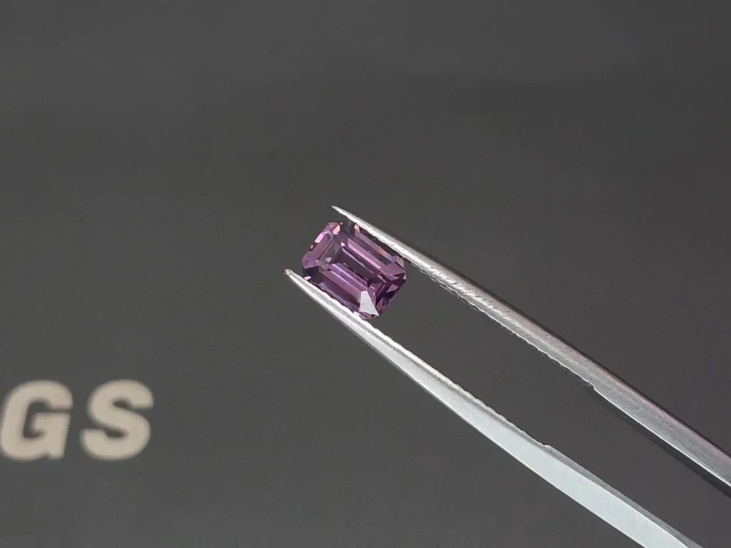Violet pink spinel Mahenge octagon cut 1.08 carats, Tanzania Image №3