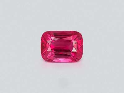 Spinel Mahenge Vivid Pink cushion cut  4.00 carats, Tanzania photo