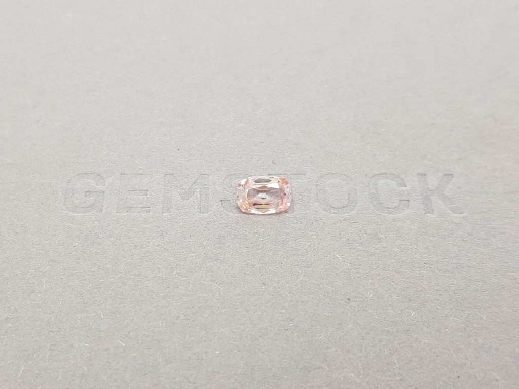 Unheated cushion cut padparadscha sapphire 0.91 carat Image №2