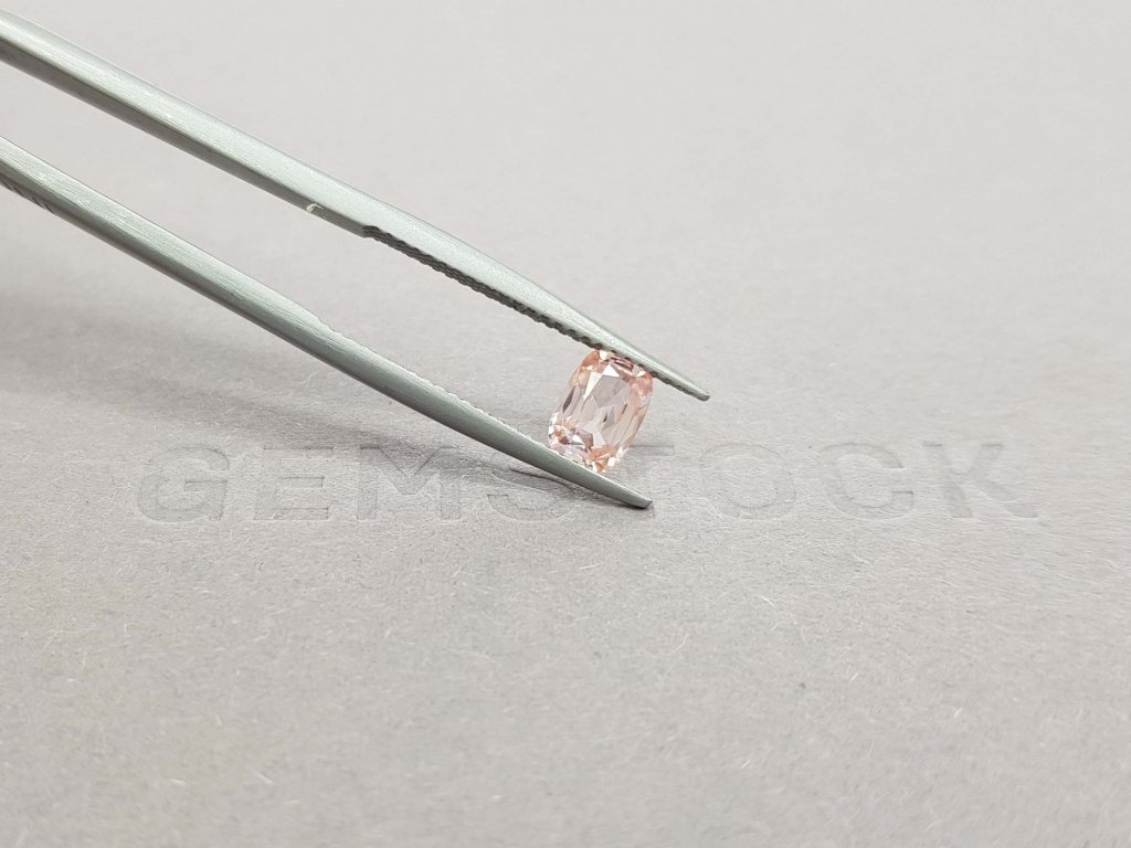 Unheated cushion cut padparadscha sapphire 0.91 carat Image №5