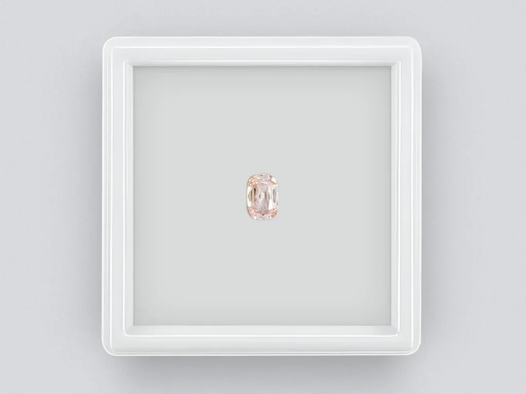 Unheated cushion cut padparadscha sapphire 0.91 carat Image №1