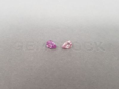 Contrasting pair of untreated pear cut sapphires 1.15 ct photo