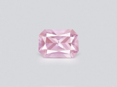 Baby pink sapphire in radiant cut 1.04 carats, Madagascar photo