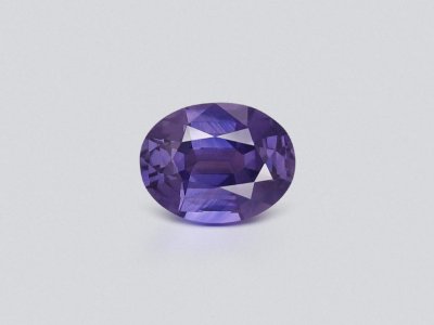 Purple sapphire in oval cut 1.55 carats, Sri Lanka photo