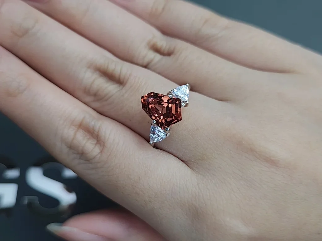 Spinel in fancy cut 2.86 carats, Burma Image №5