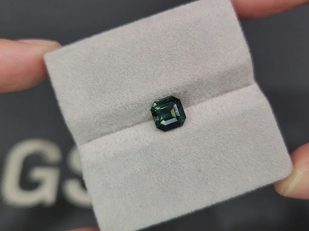 Unheated Teal sapphire asscher cut 2.04 carats, Sri Lanka Image №4