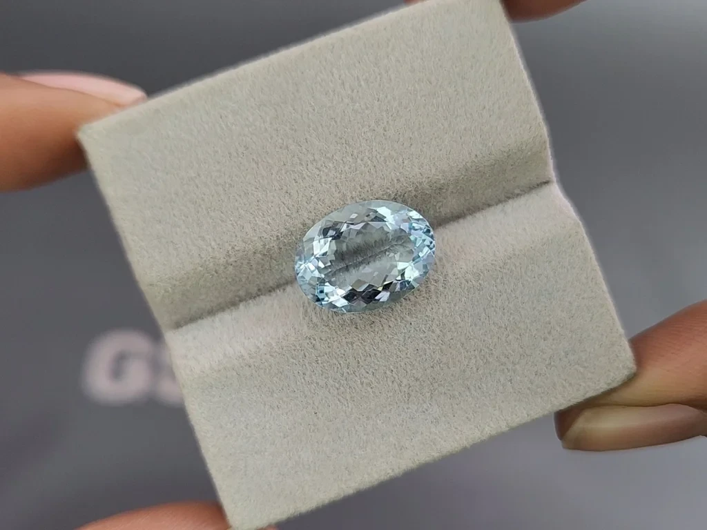 Aquamarine oval cut 4.69 carats, Madagascar  Image №4