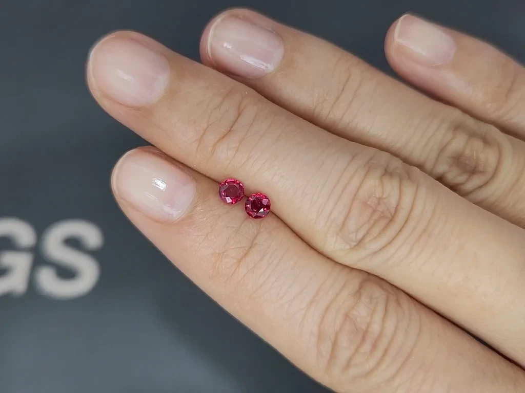 Pair of rubies Pegeon Blood Red round cut 0.52 carats, Mozambique  Image №2