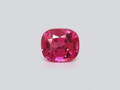 Unique pink-red spinel Mahenge 4.12 carats, GRS brilliancy-type Vibrant, ICA Book photo