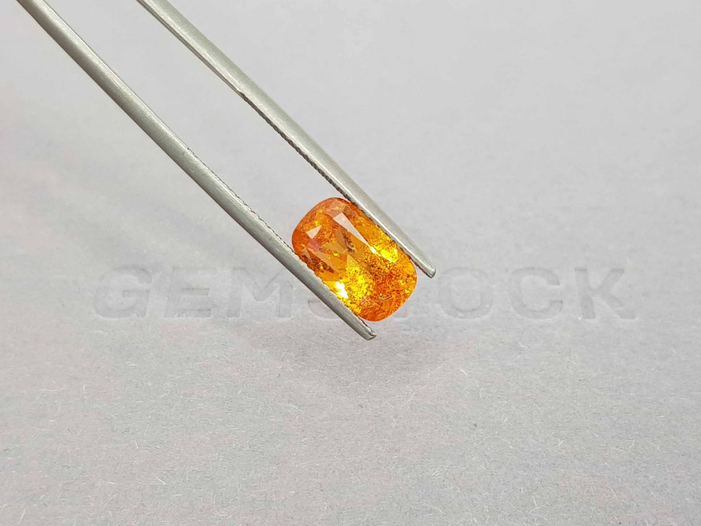 Cushion cut fanta spessartine 3.28 ct, Nigeria Image №4