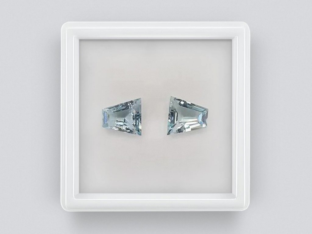 Light blue aquamarines, trapezoid cut, 1.75 carats, Africa  Image №1