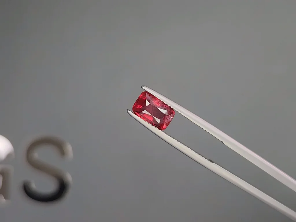Unheated ruby in cushion cut 2.09 carats, Mozambique Image №3