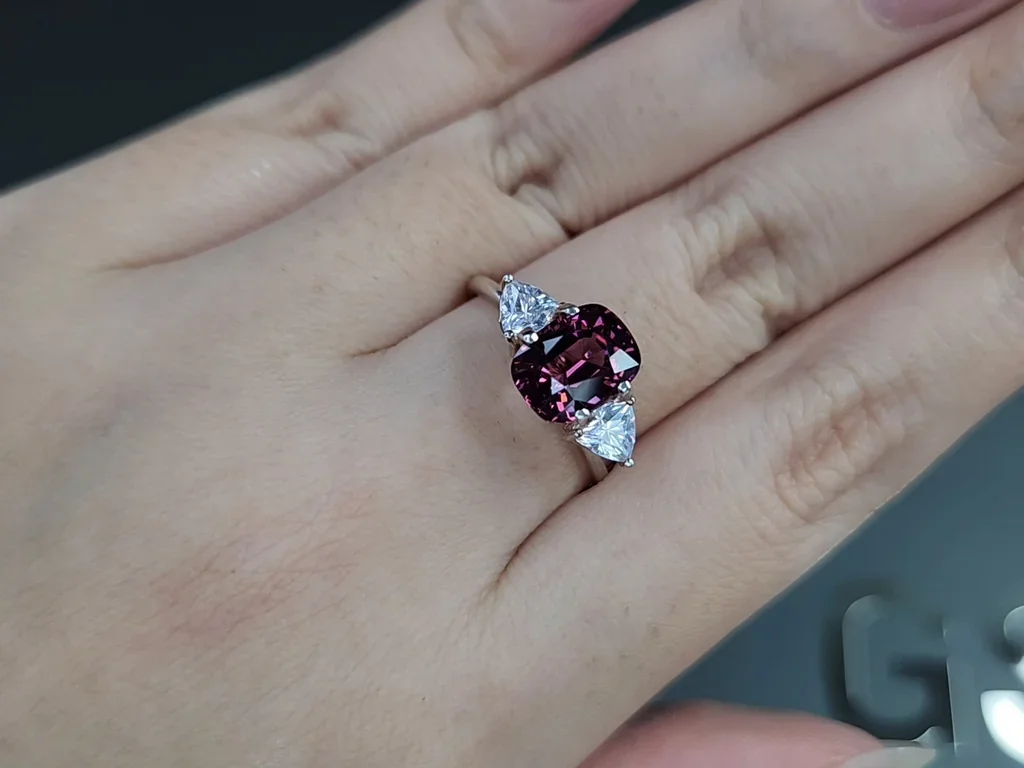 Purple Spinel cushion cut 2.59 carats, Tanzania Image №5