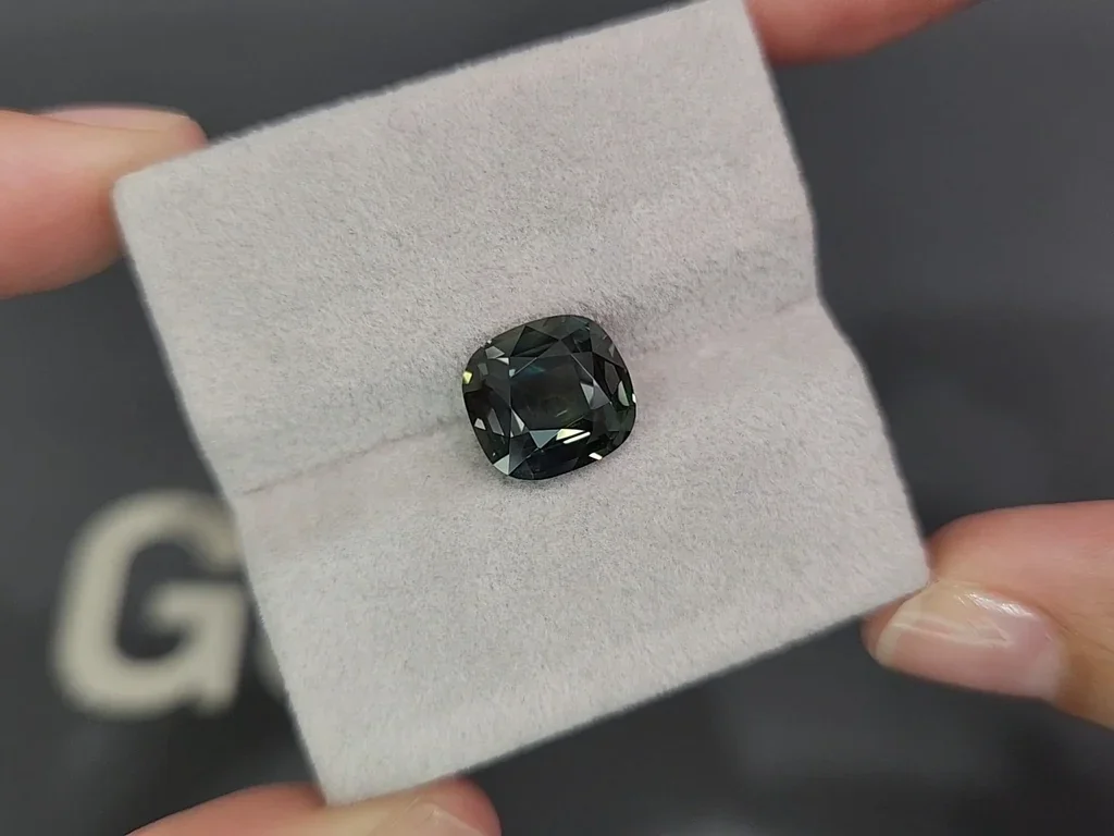 Unheated sapphire Teal cushion cut 5.54 carats, Sri Lanka Image №4