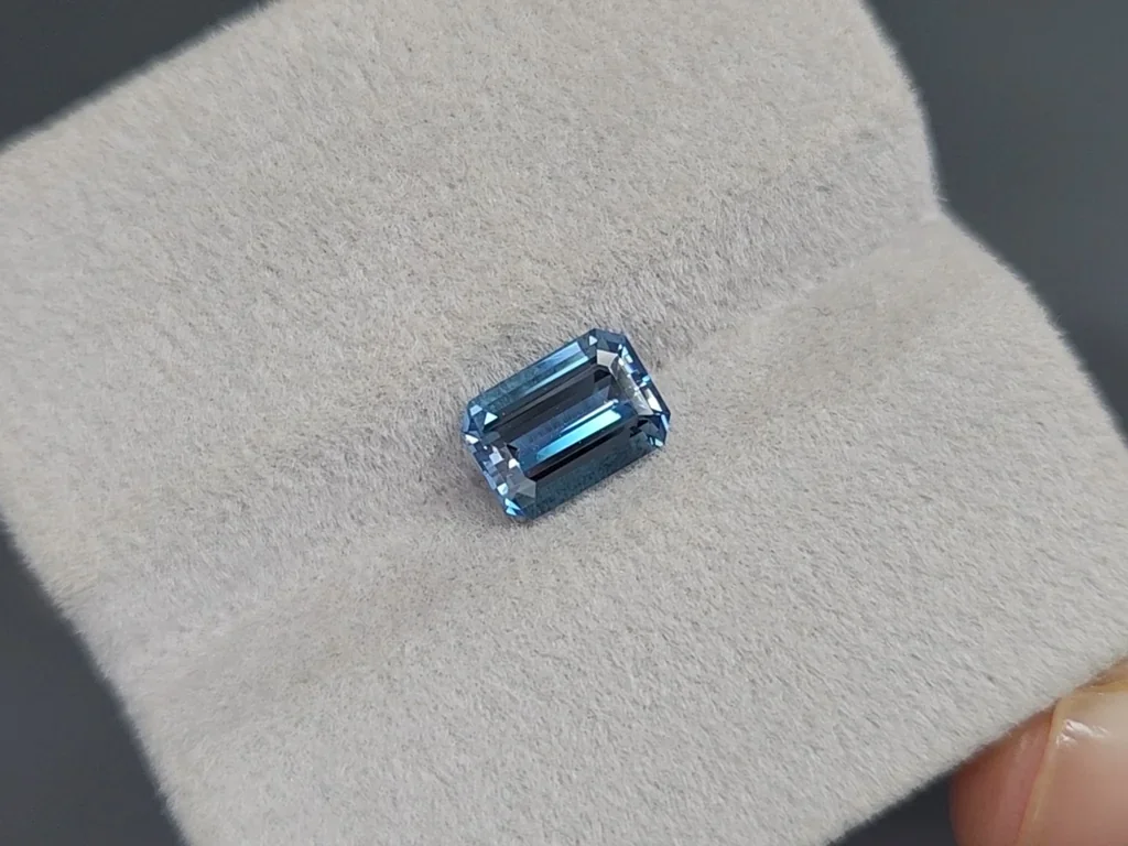 Santa Maria aquamarine octagon cut 1.20 carats, Madagascar Image №4