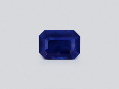 Sapphire Cornflower Blue octagon cut 1.98 carats, Sri Lanka photo