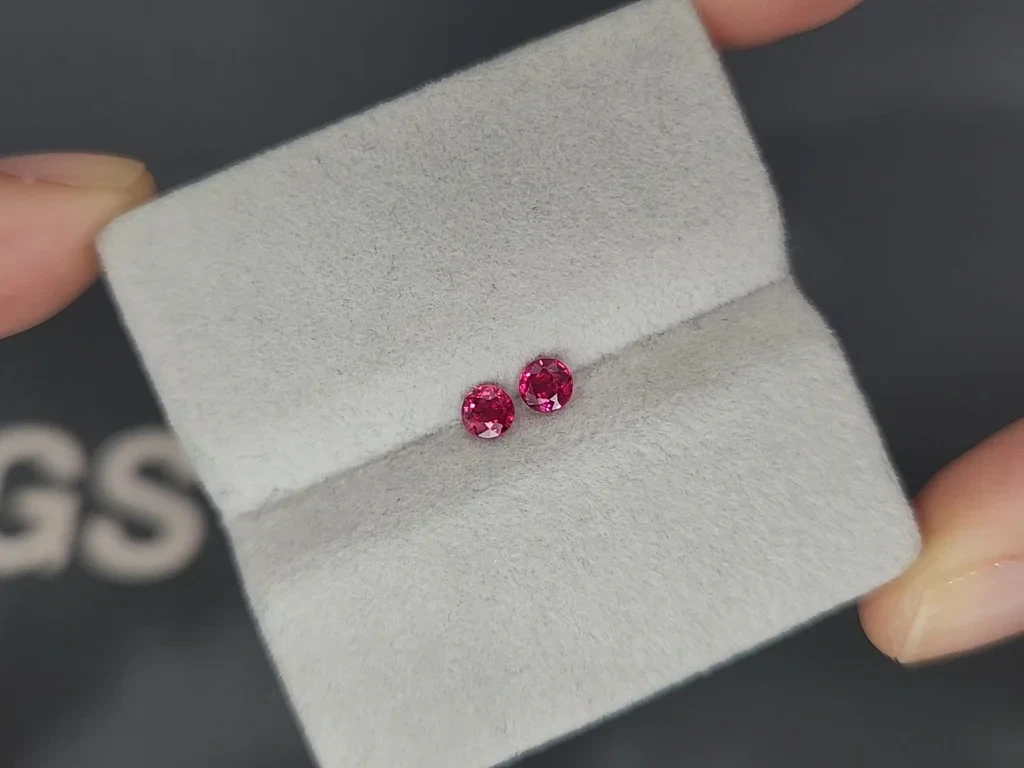 Pair of rubies Pigeon Blood Red round cut 0.51 carats, Mozambique  Image №3