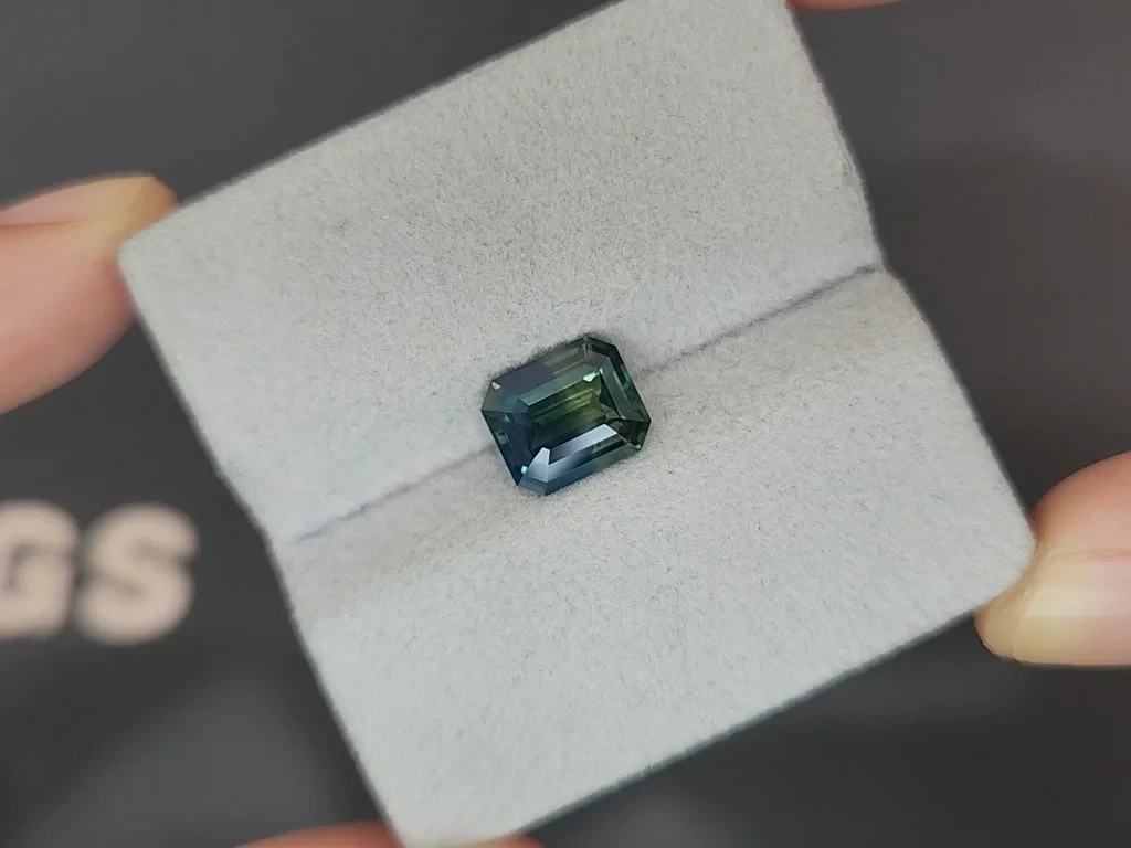 Green sapphire octagon cut  3.01 carats, Sri Lanka Image №4