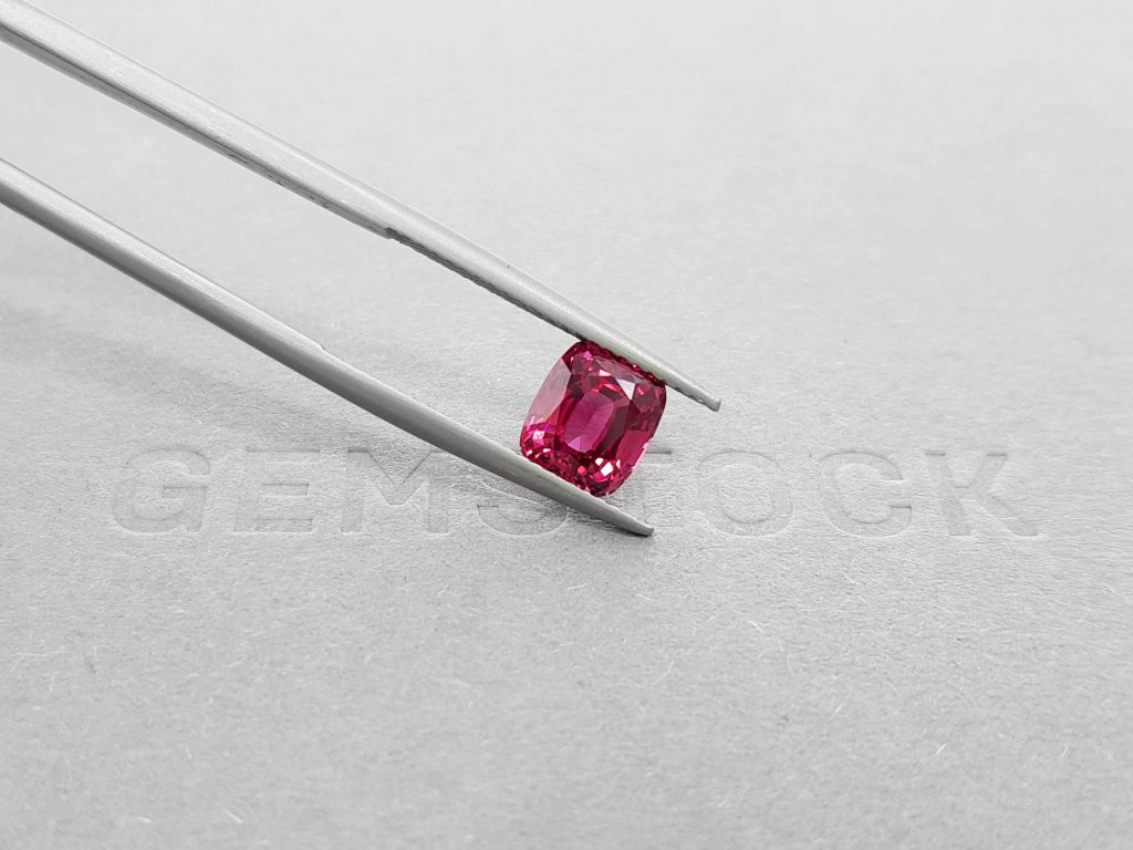 Burmese red spinel 2.30 ct, Mogok, GFCO Image №4