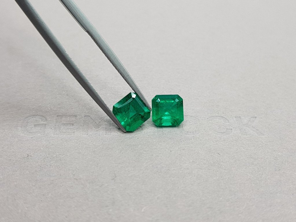Pair of Colombian Muzo Green emeralds 2.38 ct Image №5