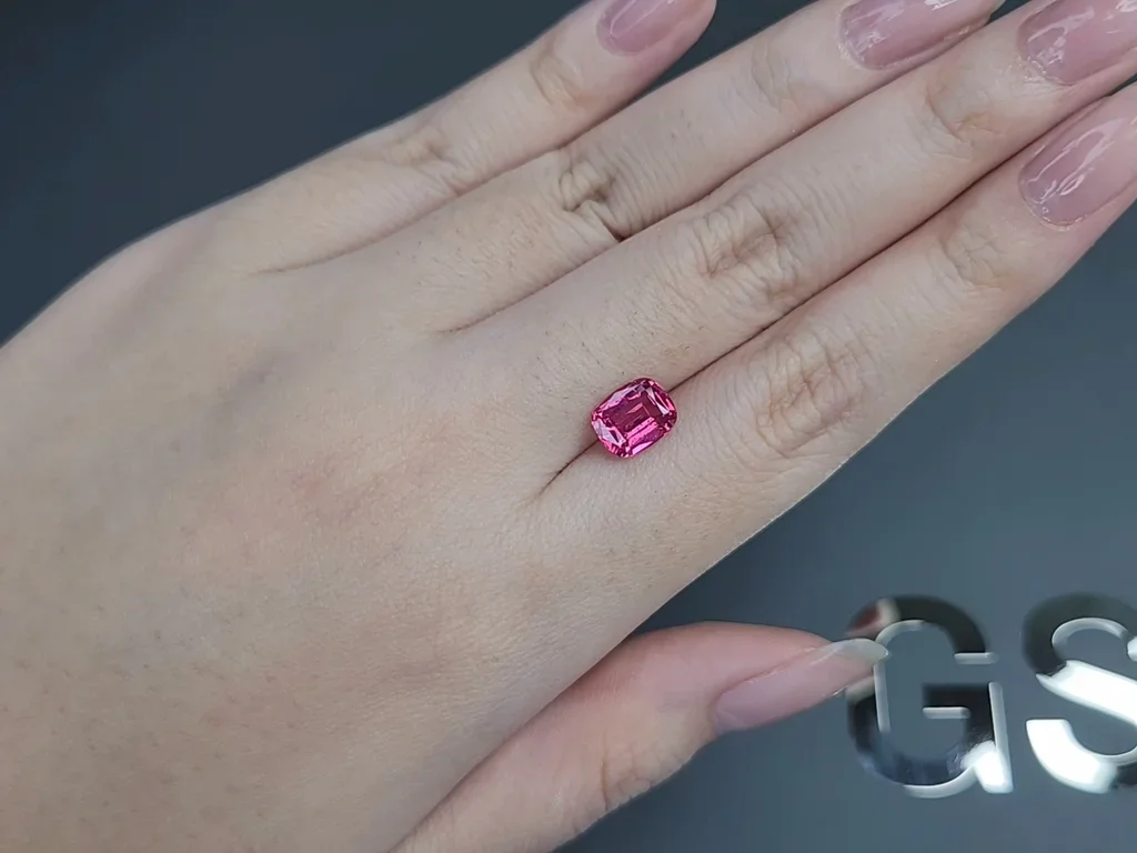 Vivid pink Mahenge spinel in cushion cut  2.07 carats, Tanzania Image №2