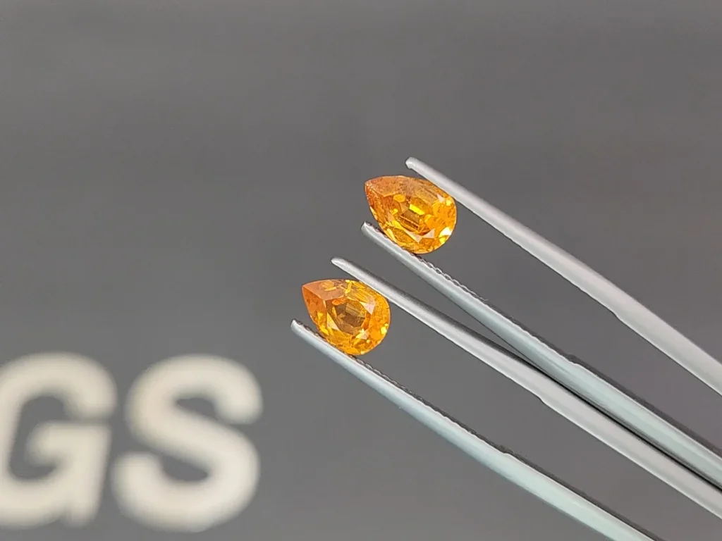 Pair of spessartines pear cut 2.89 carats, Tanzania Image №3