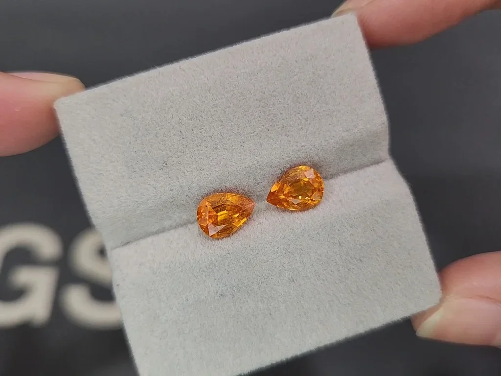 Pair of spessartines pear cut 2.89 carats, Tanzania Image №4