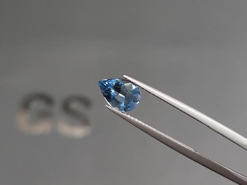 Santa Maria aquamarine pear cut 1.09 carats, Madagascar Image №3