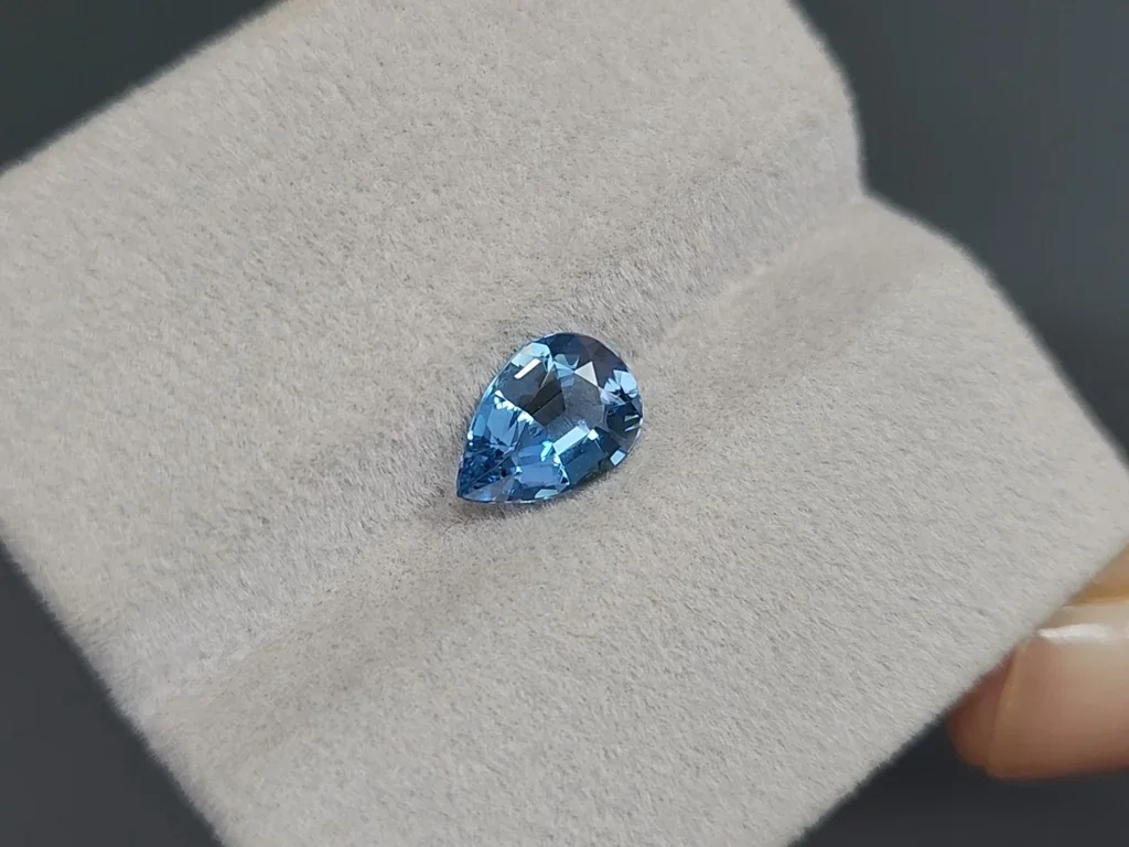 Santa Maria aquamarine pear cut 1.09 carats, Madagascar Image №4
