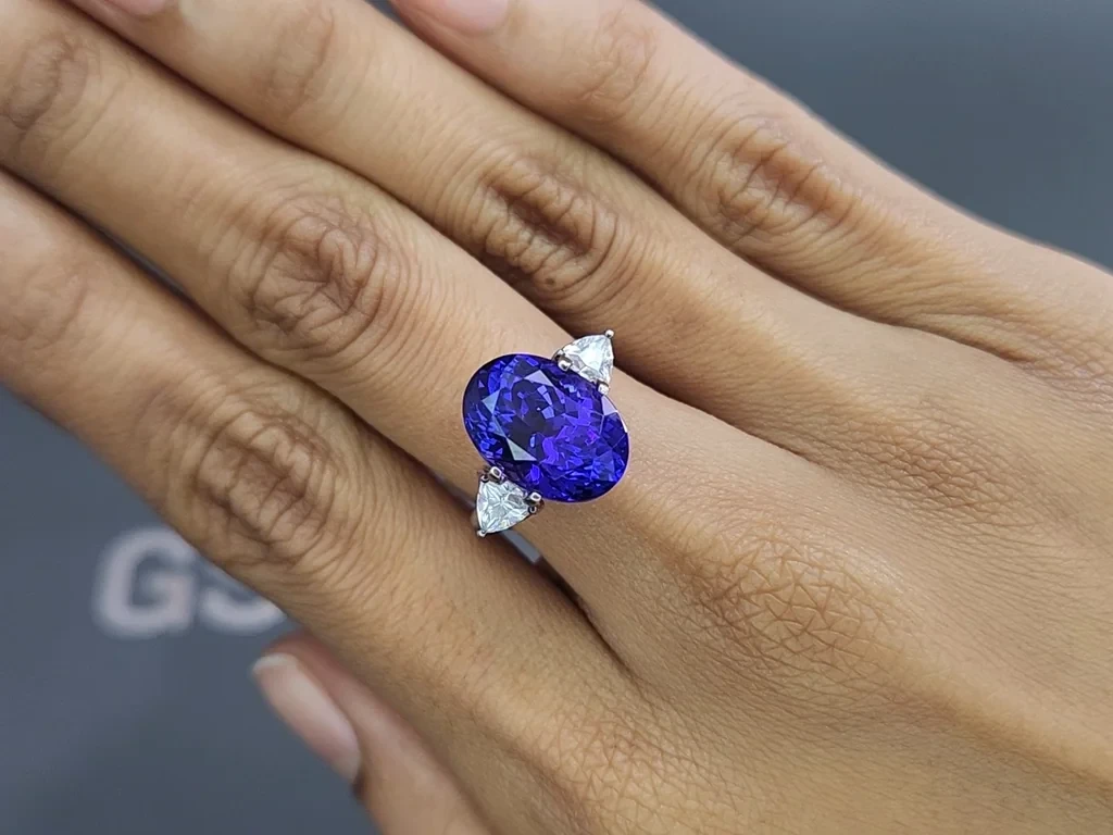 Tanzanite oval cut 7.95 carats, Tanzania Image №5