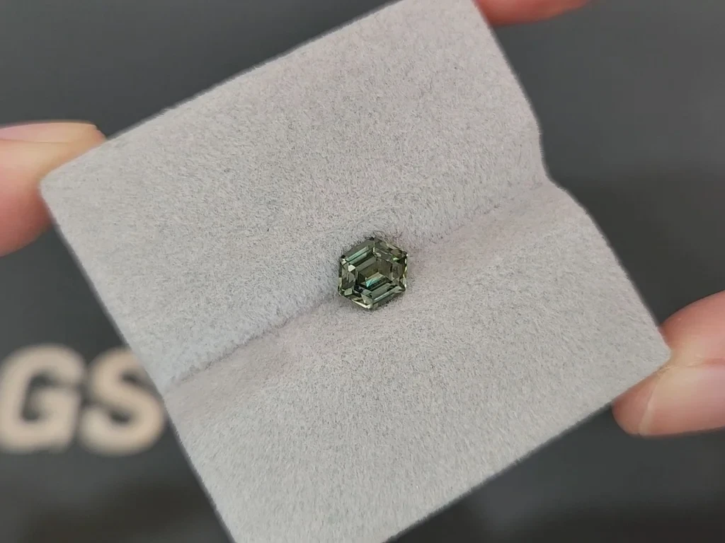 Unheated sapphireTeal fancy cut 1.20 carats, Madagascar Image №4