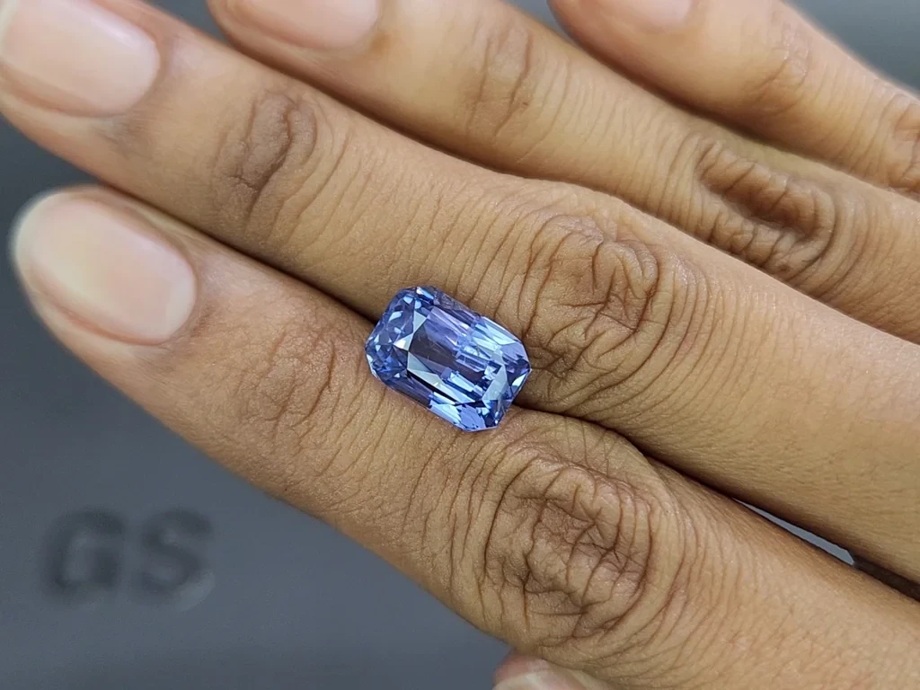 Unheated Intense Blue sapphire in radiant cut 8.05 carats  Sri Lanka Image №2