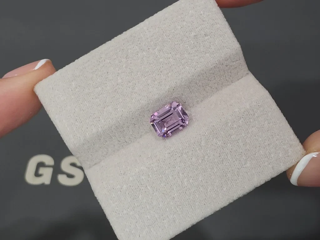 Spinel Mahenge violet pink octagon cut 2,05 carats, Tanzania Image №4