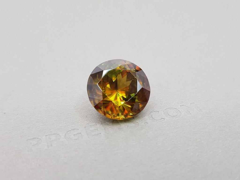 Sphene with red flashes 13.94 ct, Madagascar Image №2