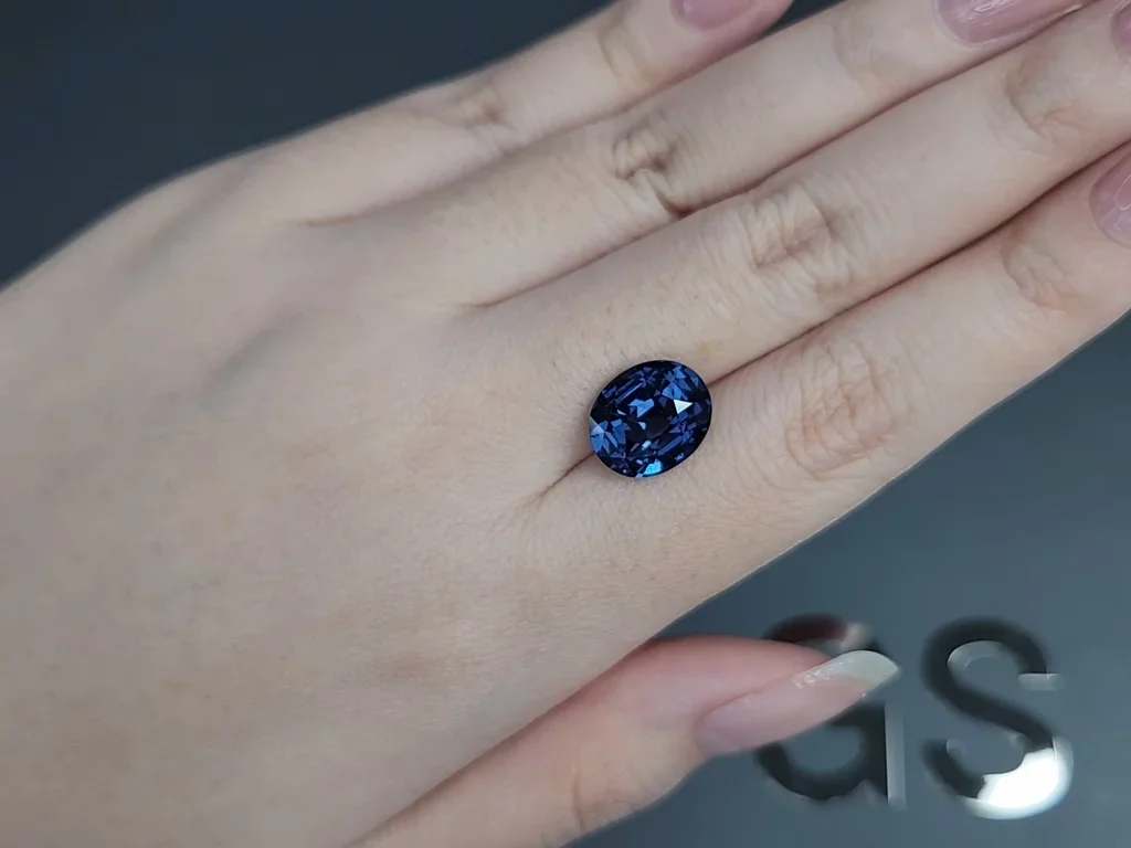 Cobalt blue spinel in oval cut 6.04 carats, Tanzania Image №2