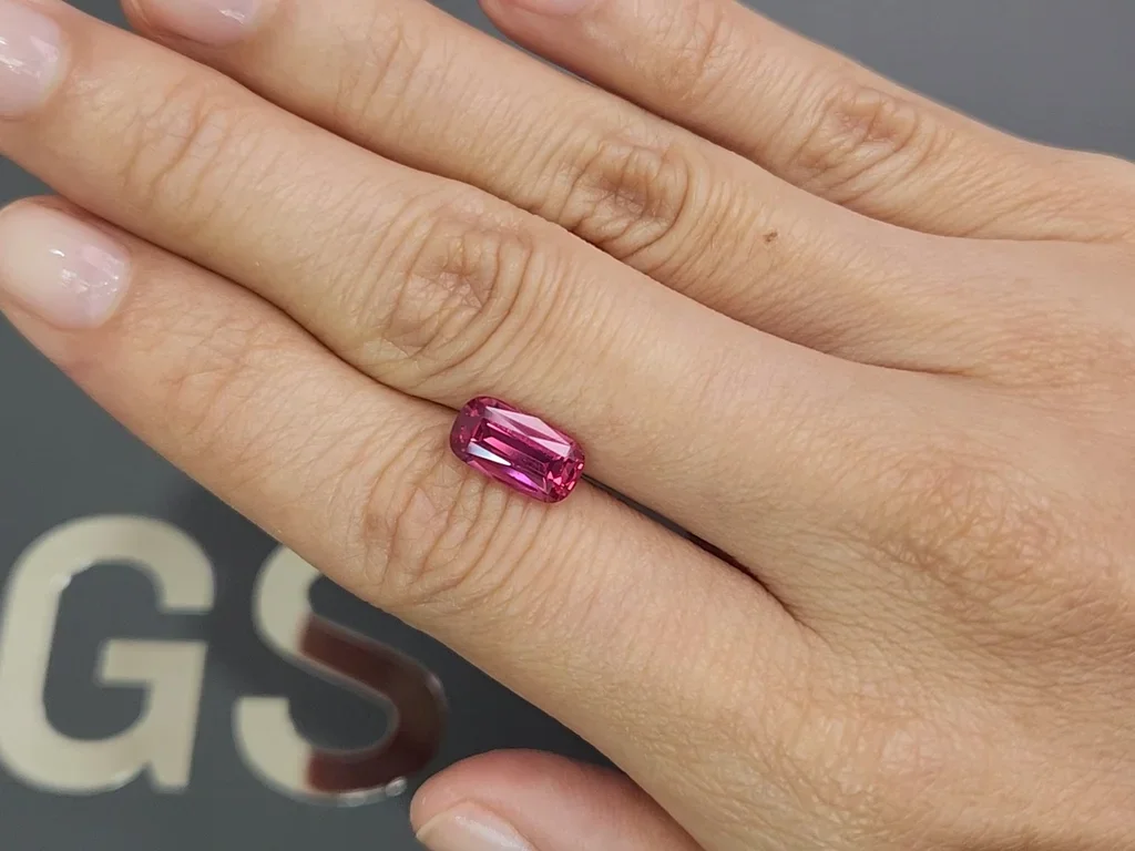Vivid pink Mahenge spinel in cushion cut 2.92 carats, Tanzania Image №2