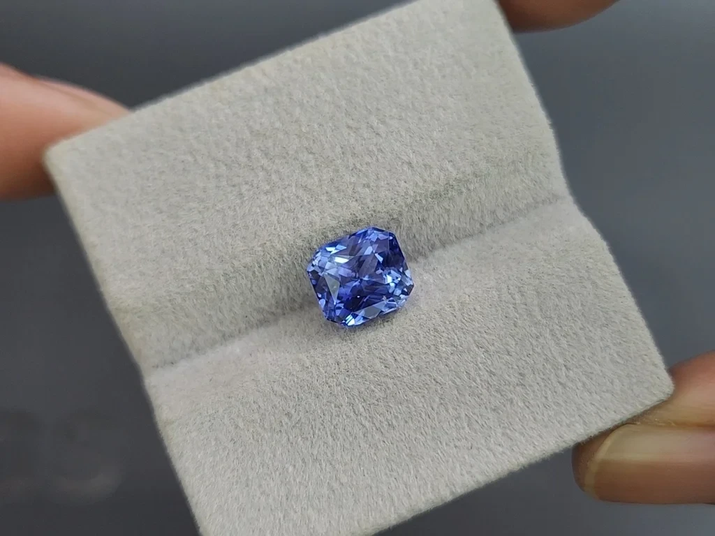 Blue sapphire radiant cut 3.36 carats, Sri Lanka Image №4