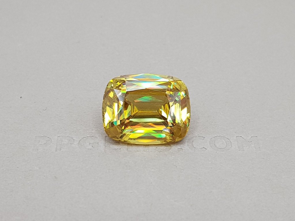 Cushion cut golden yellow sphene 13.11 ct Image №1