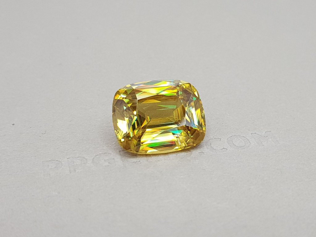 Cushion cut golden yellow sphene 13.11 ct Image №2